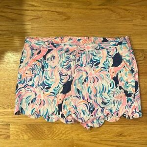 Lilly Pulitzer Flamingo Scallop Hem Shorts Side Zip